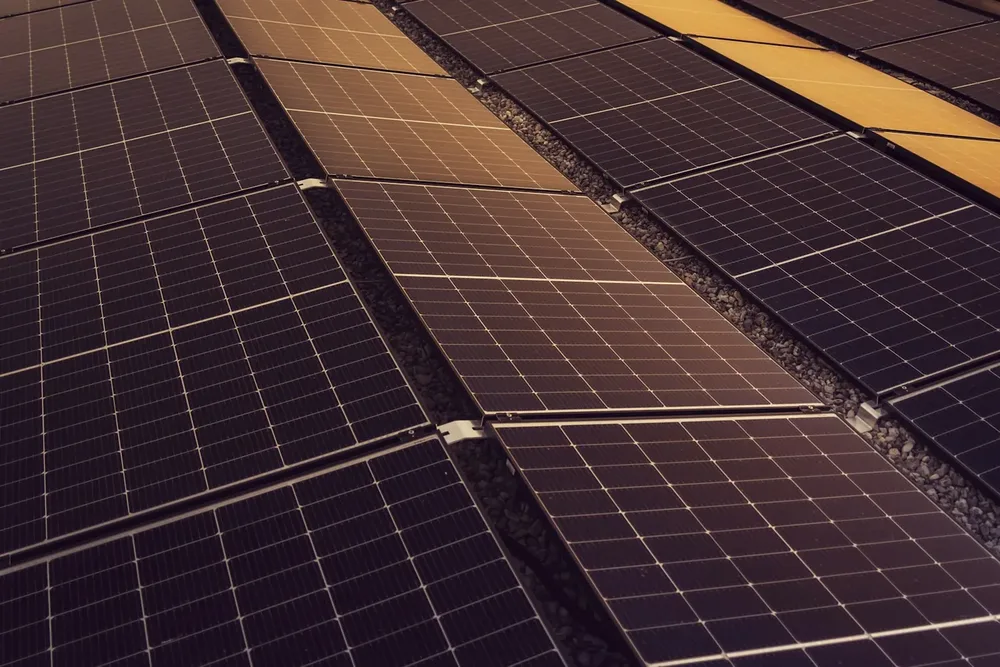 120 kWp Rooftop Solar for a Logistics Warehouse